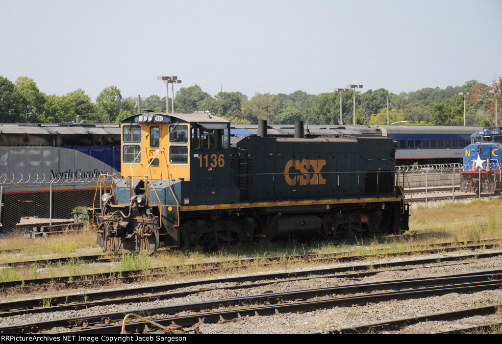 CSXT MP15AC